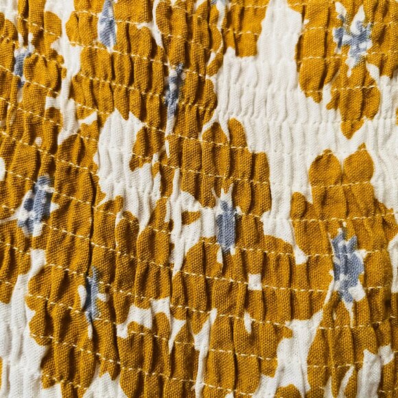 Gold and White floral patterned sun dress with poofy sleeves, size M - Picture 4 of 11